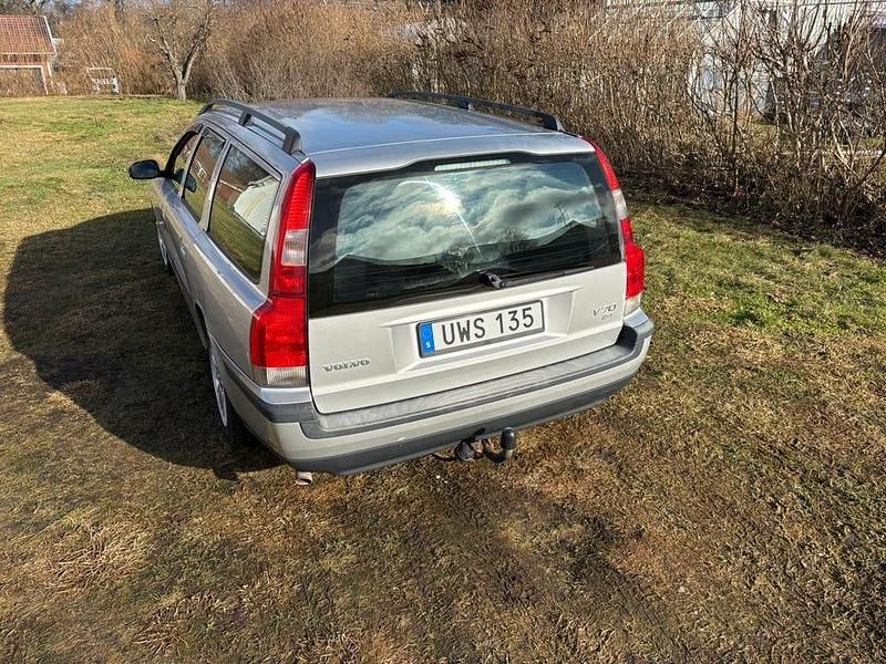 Begagnad Volvo V70 170 HK (125 kW) 2004 Kombi