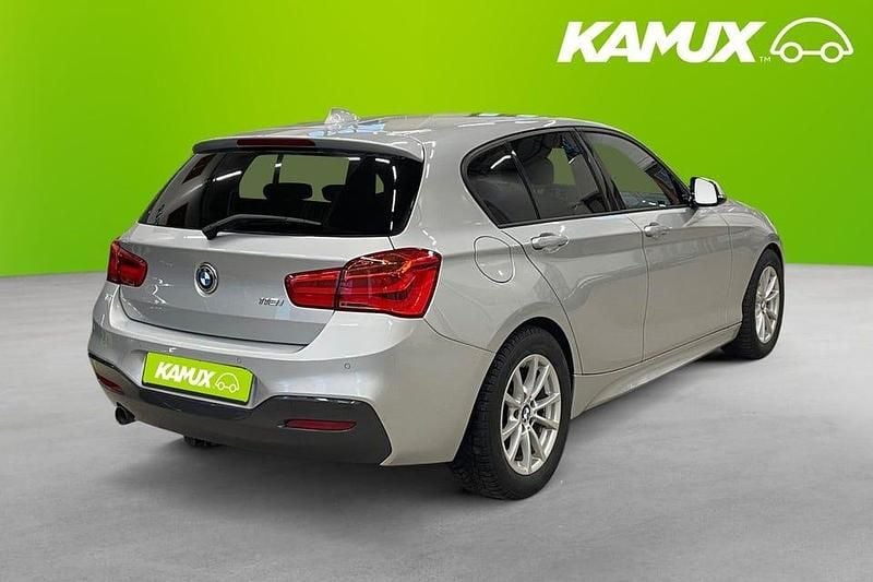 Begagnad BMW 118 M Sport 136 HK (100 kW) 2016 Silver/grå Halvkombi