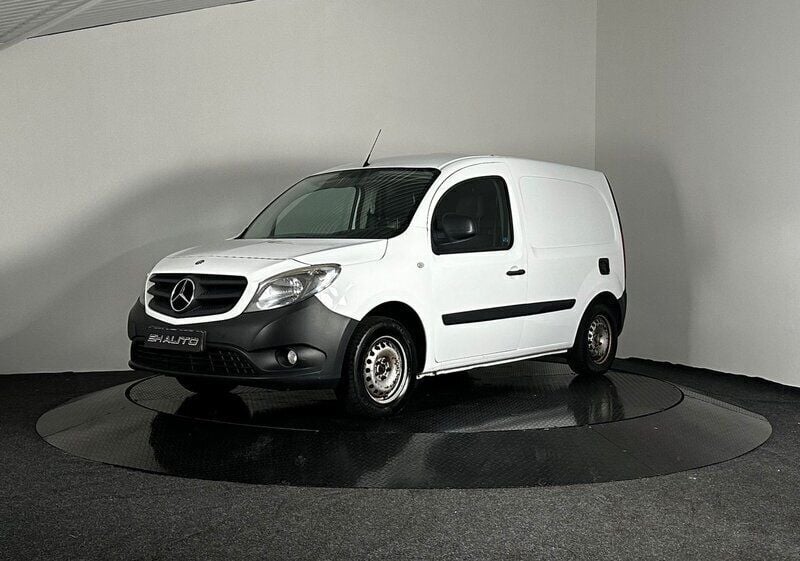 Vit Begagnad 2015 Mercedes Citan 108 Van | 79 900 kr - Bild 1/4