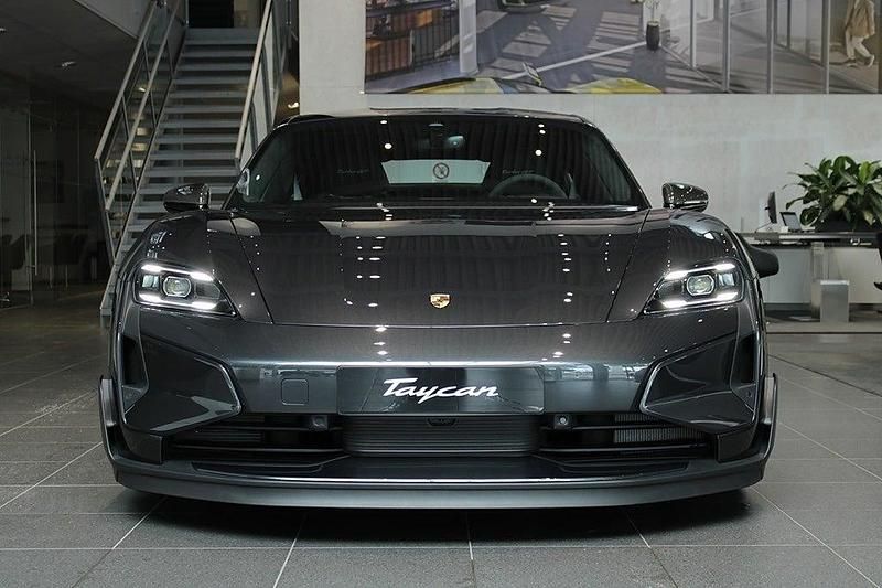 Ny Porsche Taycan Turbo GT 759 kW (1033 HK) 2025 Grå Sedan