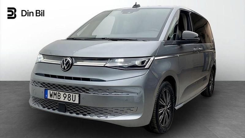 Blå Begagnad 2022 VW Multivan Van | 474 900 kr (Lite dyr) - Bild 1/4