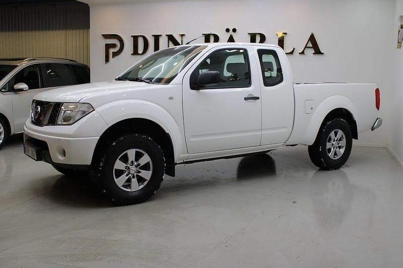 Begagnad Nissan Navara 171 HK (125 kW) 2007 Vit Pickup