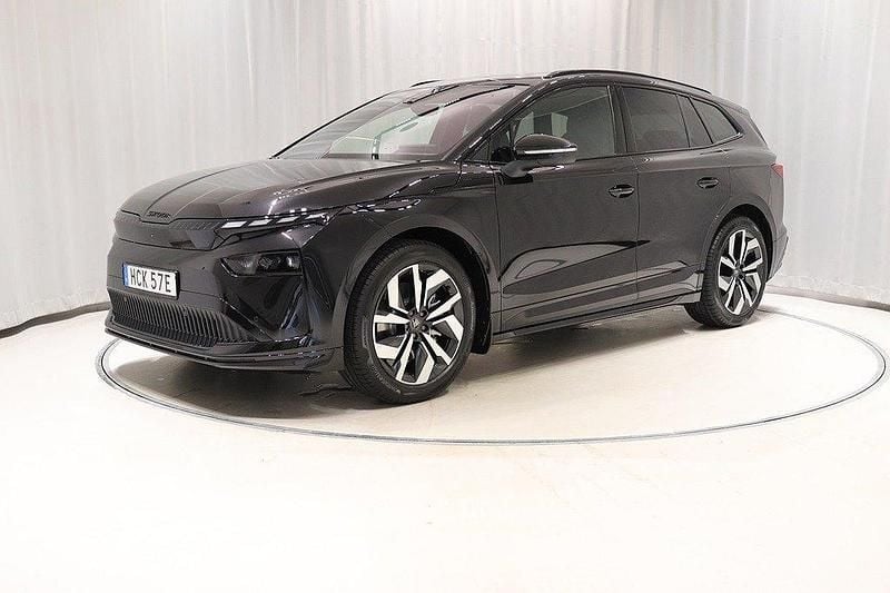 Begagnad 2026 Skoda Enyaq iV SportLine SUV | 648 800 kr (Lite dyr) - Bild 1/4