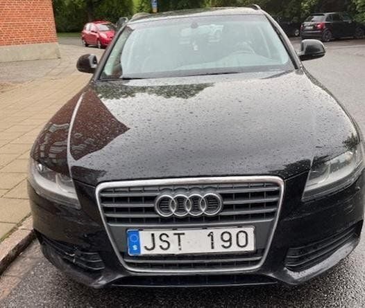 Svart Begagnad 2009 Audi A4 Comfort Kombi | 45 000 kr (Marknadspris) - Bild 1/4