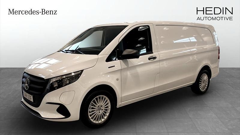 Vit Begagnad 2024 Mercedes e-Vito Minibuss | 459 900 kr - Bild 1/4