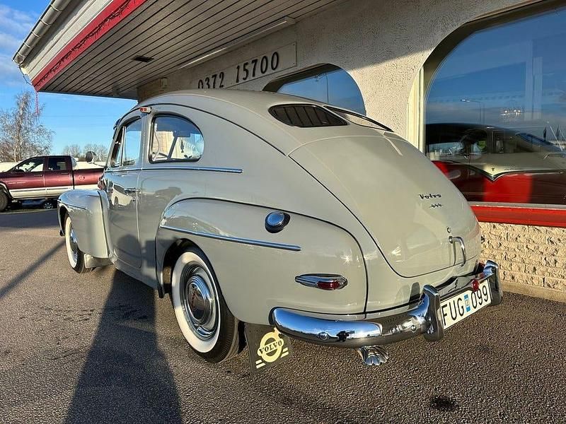 Begagnad Volvo PV444 44 HK (32 kW) 1953 Grå Sedan