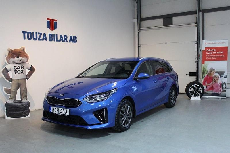 Blå Begagnad 2021 Kia Ceed Sportswagon Kombi | 194 900 kr (Superpris) - Bild 1/4