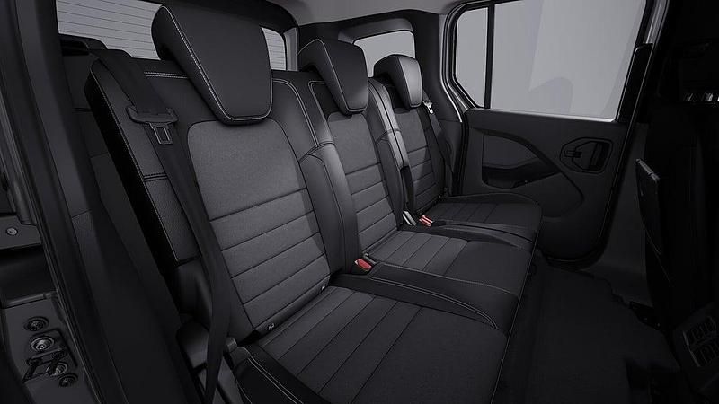 Ny Mercedes EQT200 2026 Minibuss