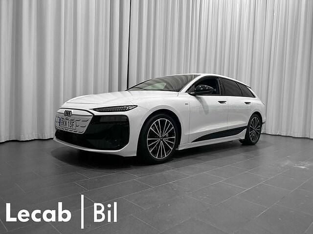Glaciärvit metallic Begagnad 2025 Audi A6 e-tron S-Line Kombi | 829 500 kr (Bra pris) - Bild 1/4