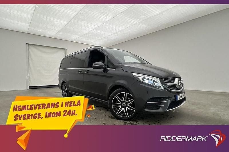 Mörkgrå Begagnad 2022 Mercedes V300 AMG Minibuss | 689 800 kr (Marknadspris) - Bild 1/3