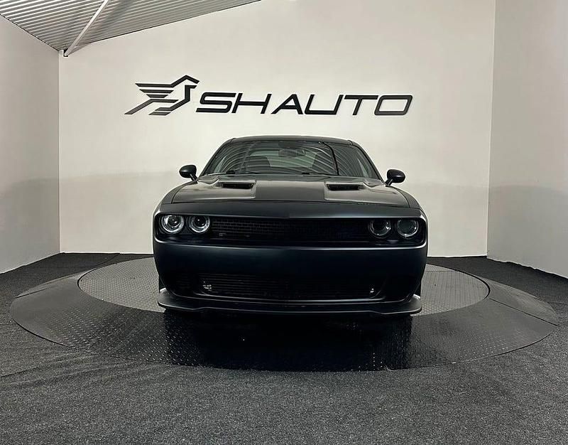 Begagnad Dodge Challenger 309 HK (227 kW) 2015 Vit Sportkupé