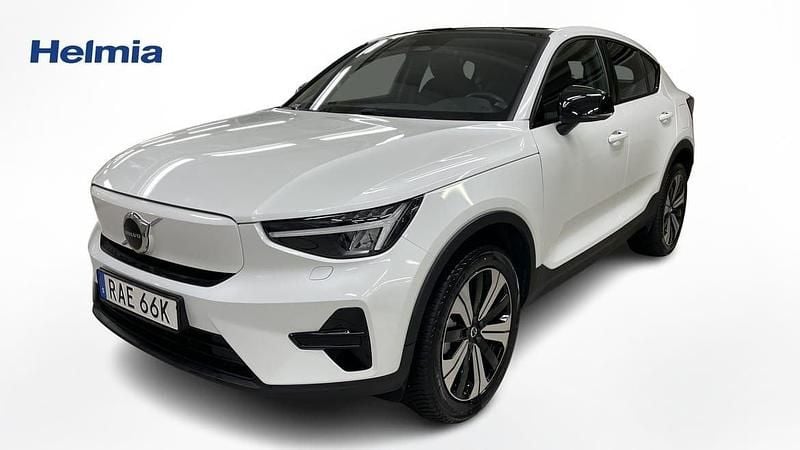 Vit Begagnad 2022 Volvo EC40 Core SUV | 349 900 kr (Bra pris) - Bild 1/4