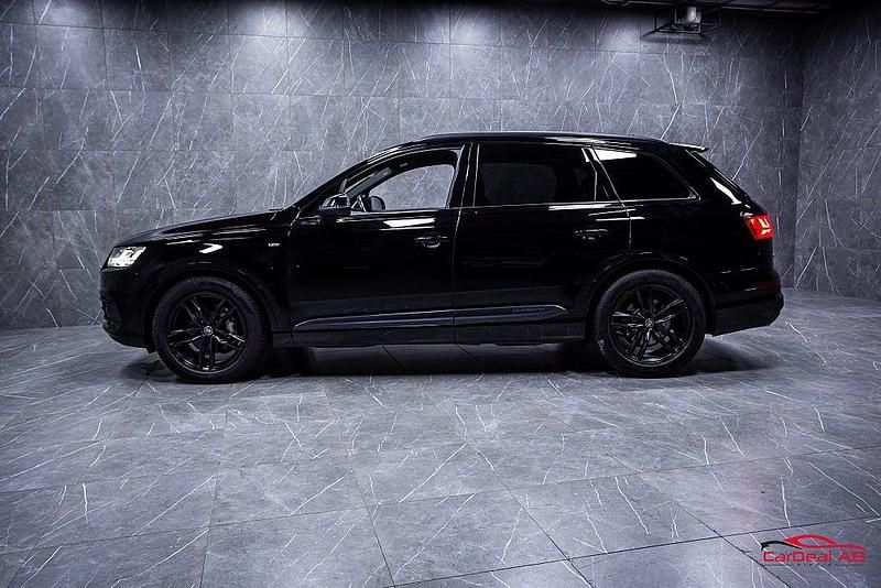 Begagnad Audi Q7 S-Line 286 HK (210 kW) 2018 Svart SUV