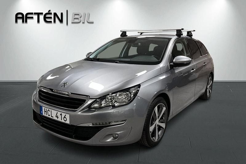 Grå Begagnad 2015 Peugeot 308 Active Kombi | 79 800 kr (Marknadspris) - Bild 1/3