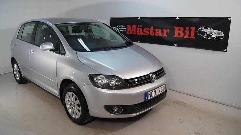 Silver Begagnad 2012 VW Golf VII Halvkombi | 39 900 kr (Marknadspris) - Bild 1/4