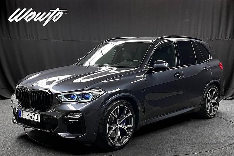 Grå Begagnad 2019 BMW X5 M Sport SUV | 579 800 kr (Bra pris) - Bild 1/3