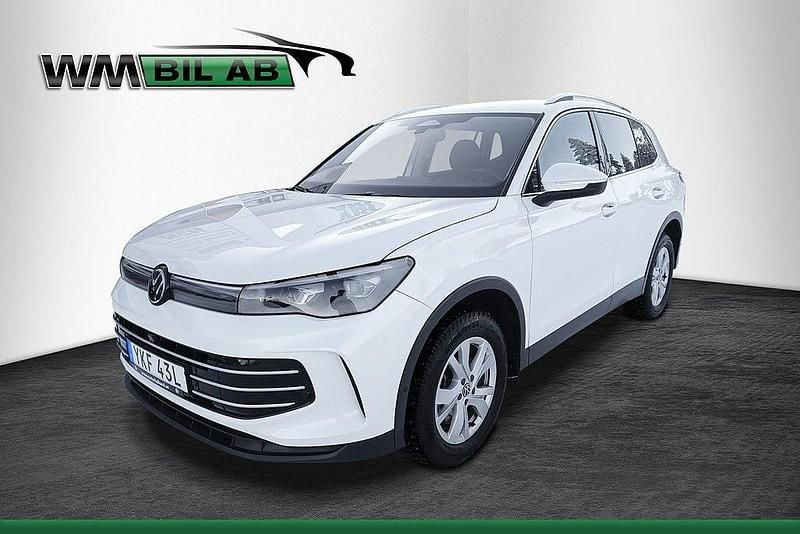 Vitmetallic Begagnad 2024 VW Tiguan Elegance SUV | 434 000 kr (Bra pris) - Bild 1/4