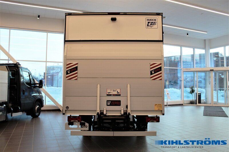 Ny Iveco Daily 176 HK (129 kW) 2025 Vit Van