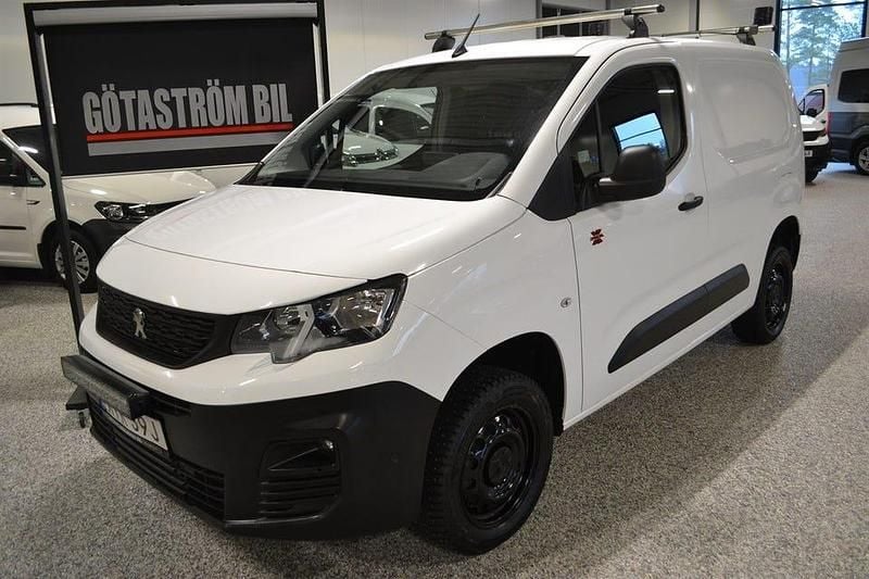 Vit Begagnad 2020 Peugeot Partner Van | 208 000 kr (Marknadspris) - Bild 1/4