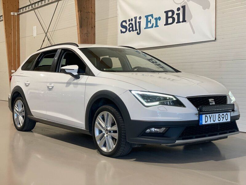 Vit Begagnad 2015 Seat Leon X-Perience 4Drive Kombi | 139 800 kr (Marknadspris) - Bild 1/4