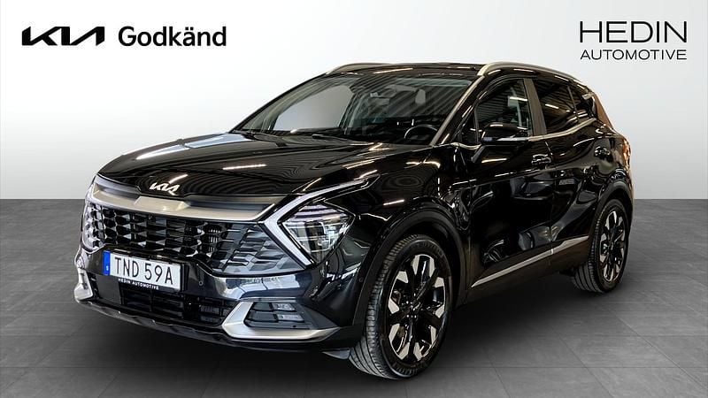 Svart Begagnad 2022 Kia Sportage Advance SUV | 329 900 kr (Marknadspris) - Bild 1/4