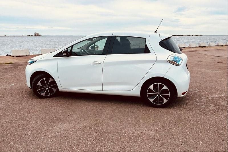 Vit Begagnad 2019 Renault Zoe Halvkombi | 115 000 kr (Marknadspris) - Bild 1/1