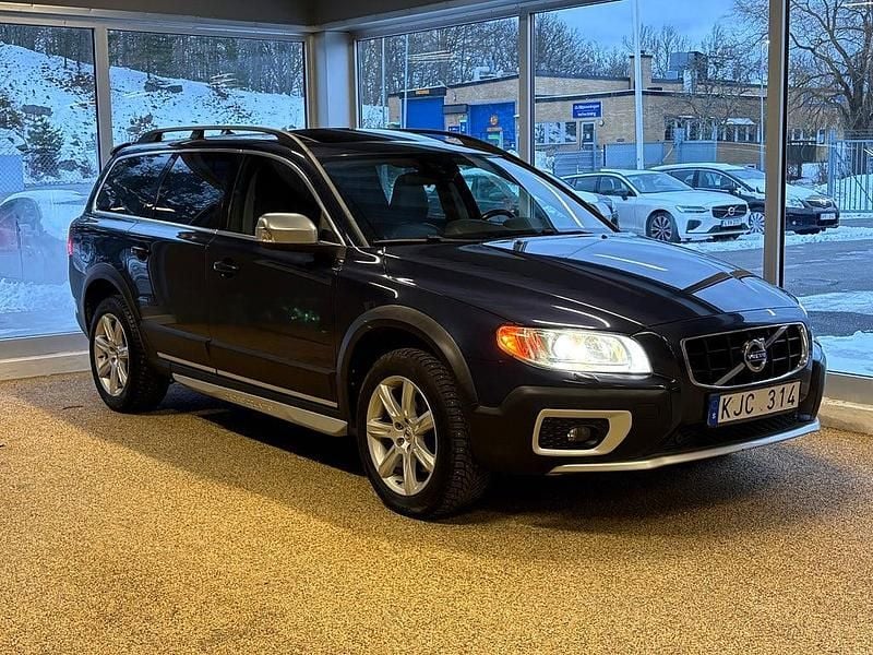 Begagnad Volvo XC70 Momentum 163 HK (119 kW) 2012 Blå Kombi