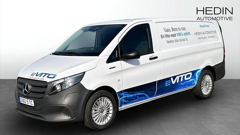 Vit Begagnad 2024 Mercedes e-Vito Van | 449 900 kr - Bild 1/4