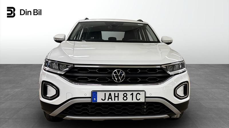 Begagnad VW T-Roc 151 HK (111 kW) 2023 Pure white SUV