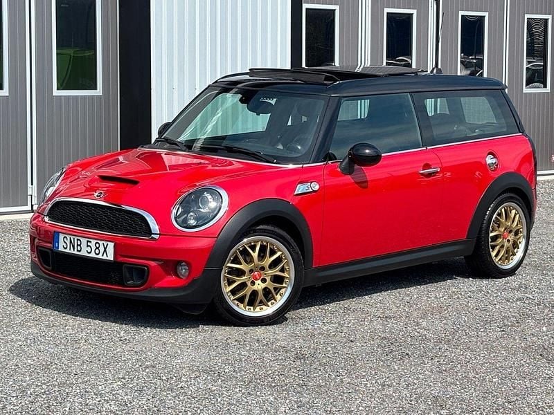 Flerfärgad Begagnad 2014 Mini Cooper SD Clubman Kombi | 124 900 kr - Bild 1/4