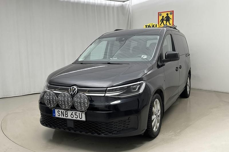 Begagnad VW Caddy Maxi 122 HK (89 kW) 2022 Svart Minibuss