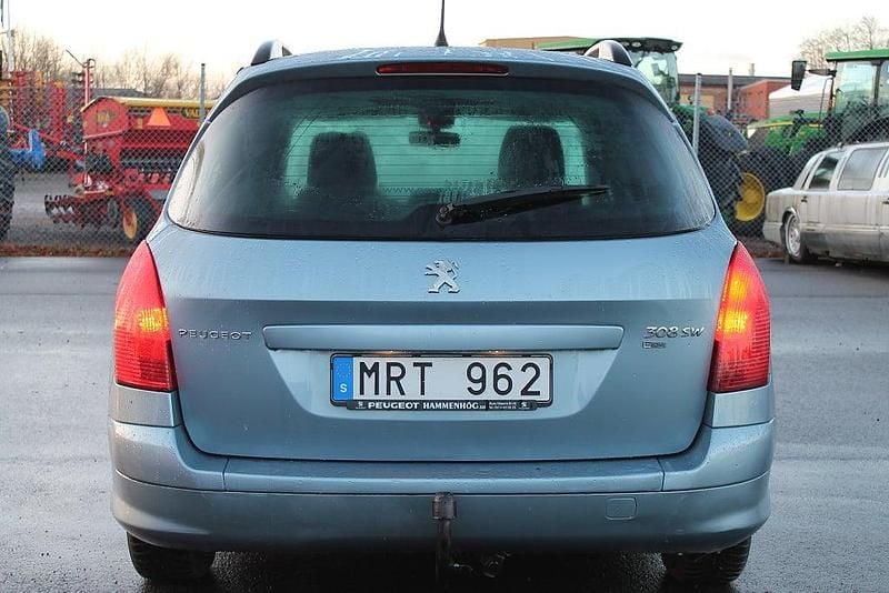 Begagnad Peugeot 308 SW 112 HK (82 kW) 2011 Blå Kombi