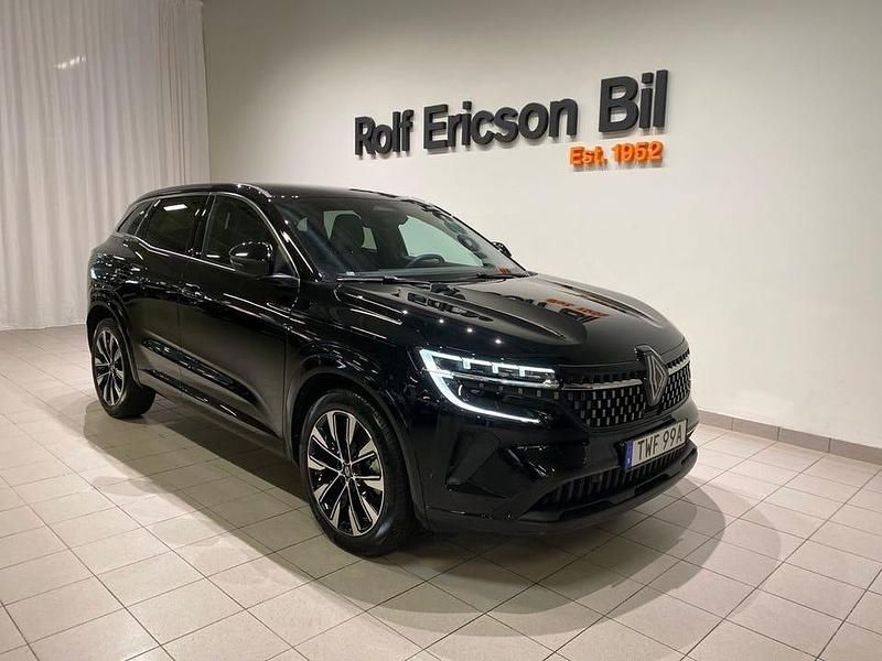 Svart Begagnad 2025 Renault Austral Techno SUV | 369 500 kr (Marknadspris) - Bild 1/4