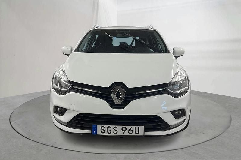 Begagnad Renault Clio V 90 HK (66 kW) 2020 Vit Kombi