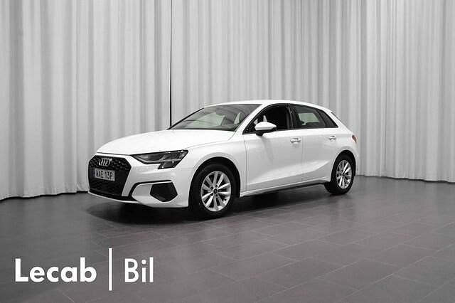 Ibisvit Begagnad 2023 Audi A3 Proline Kombi | 254 500 kr - Bild 1/4