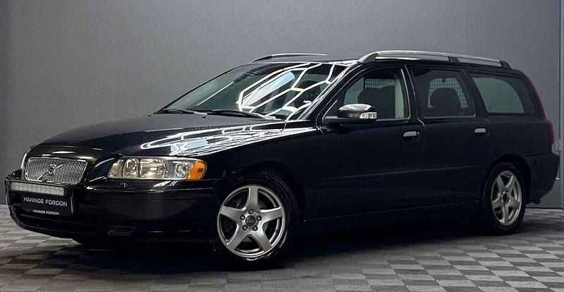 Svart Begagnad 2008 Volvo V70 Standard Kombi | 59 900 kr (Marknadspris) - Bild 1/4