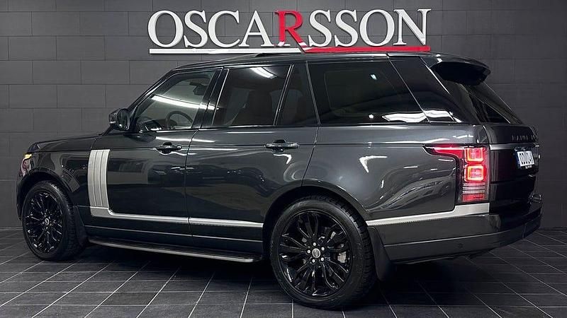 Begagnad Land Rover Range Rover Vogue 376 HK (276 kW) 2015 Svart SUV