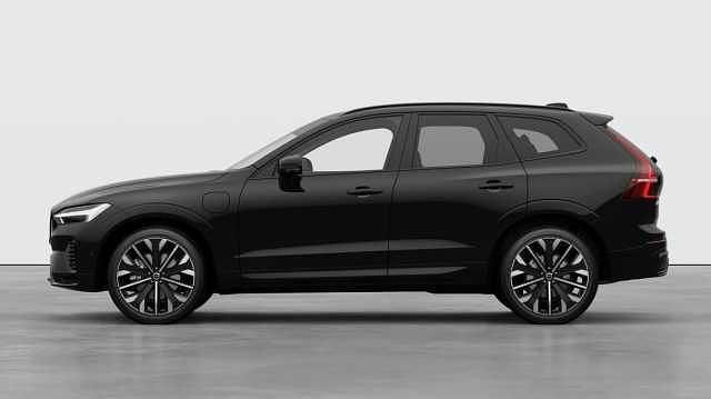 Begagnad Volvo XC60 455 HK (334 kW) 2026 Svart SUV