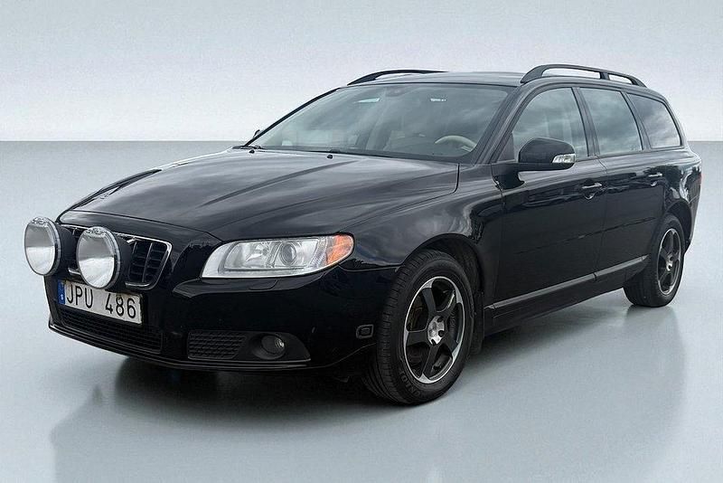 Svart Begagnad 2009 Volvo V70 Momentum Kombi | 49 900 kr (Lite dyr) - Bild 1/4