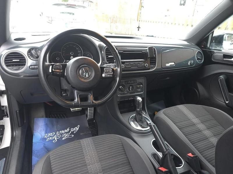 Begagnad VW Beetle 200 HK (147 kW) 2012 Halvkombi
