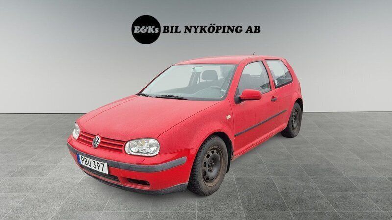 Röd Begagnad 1999 VW Golf IV Halvkombi | 9 900 kr (Superpris) - Bild 1/4