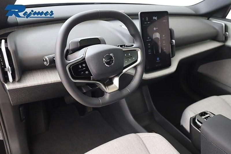 Begagnad Volvo EX30 Performance 314 kW (428 HK) 2023 Svart SUV