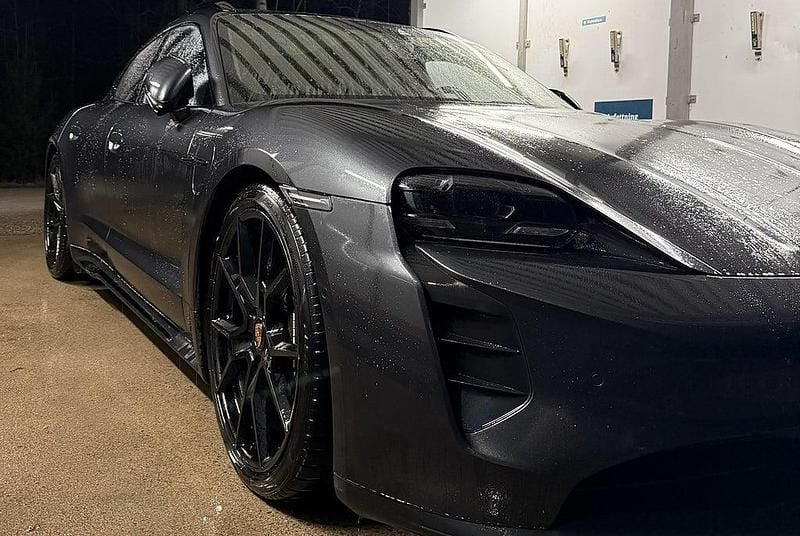 Begagnad Porsche Taycan Sport Turismo 22 kW (30 HK) 2023 Kombi