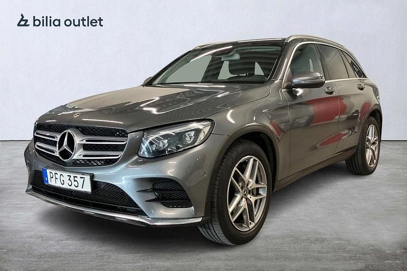 Grå Begagnad 2018 Mercedes GLC220 AMG SUV | 329 000 kr (Lite dyr) - Bild 1/4