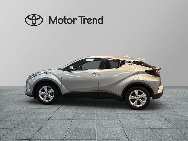 Begagnad Toyota C-HR Edition 186 HK (136 kW) 2023 Silver SUV