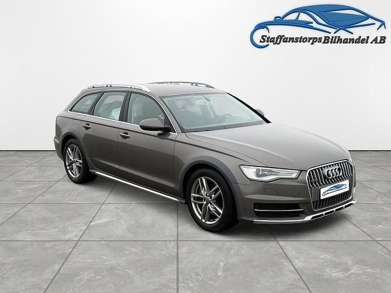 Begagnad Audi A6 Allroad Comfort 320 HK (235 kW) 2014 Grå Kombi