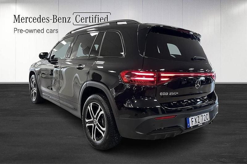 Begagnad Mercedes EQB250+ AMG 140 kW (191 HK) 2024 Svart SUV