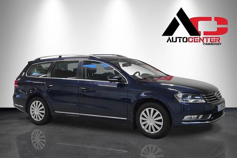 Begagnad VW Passat 150 HK (110 kW) 2014 Mörkblå Kombi