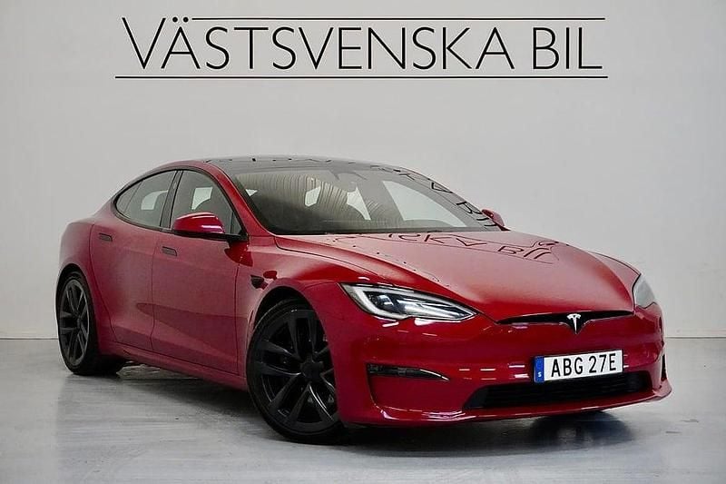 Röd Begagnad 2022 Tesla Model S Plaid Halvkombi | 789 000 kr (Dyr) - Bild 1/4
