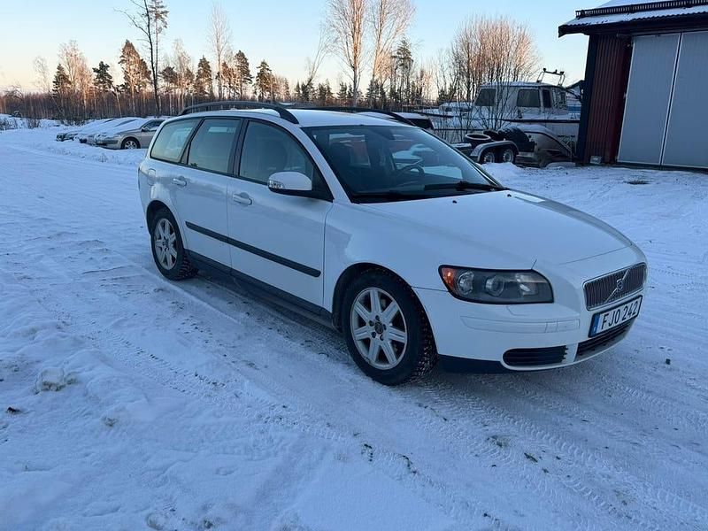 Begagnad Volvo V50 136 HK (100 kW) 2007 Kombi
